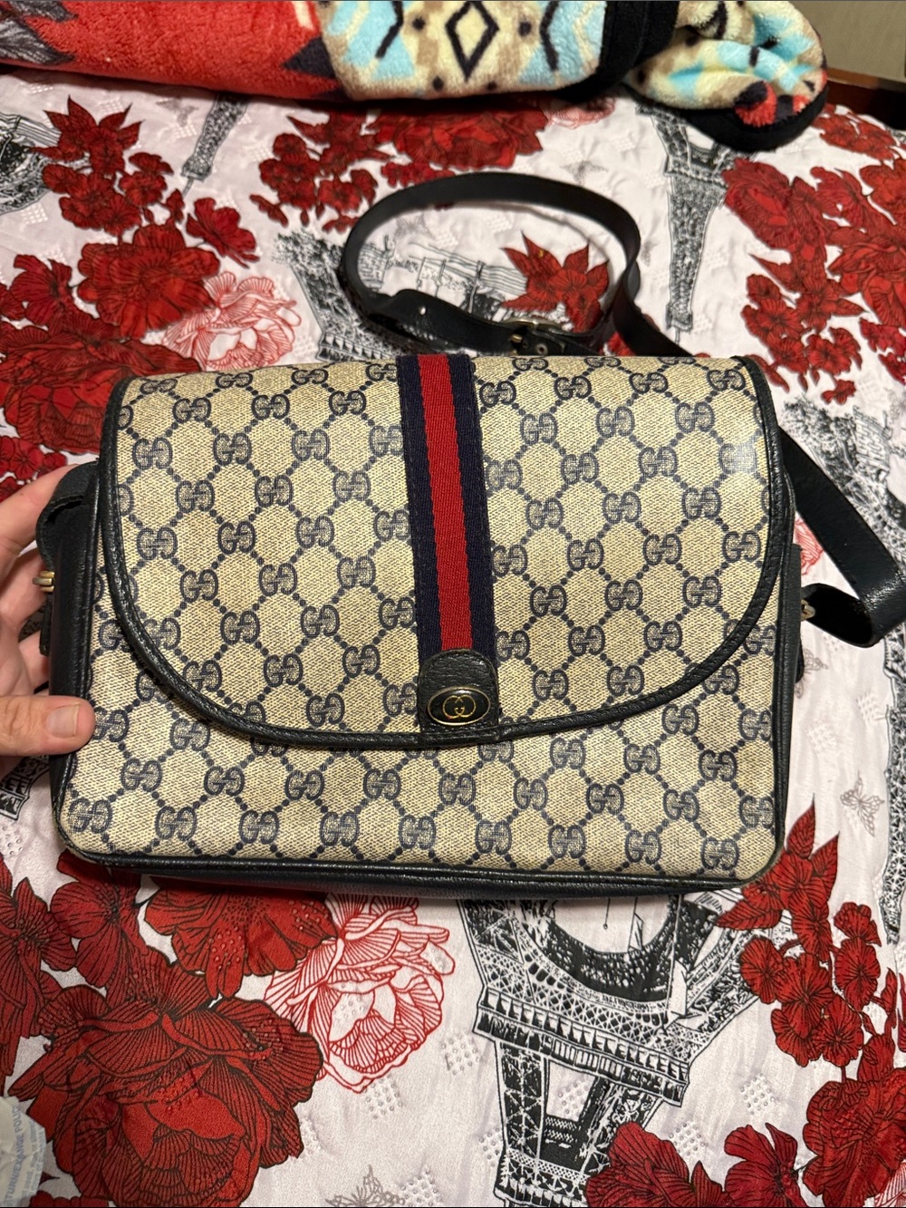 Gucci Beige GG Supreme Crossbody with Navy and Red Web